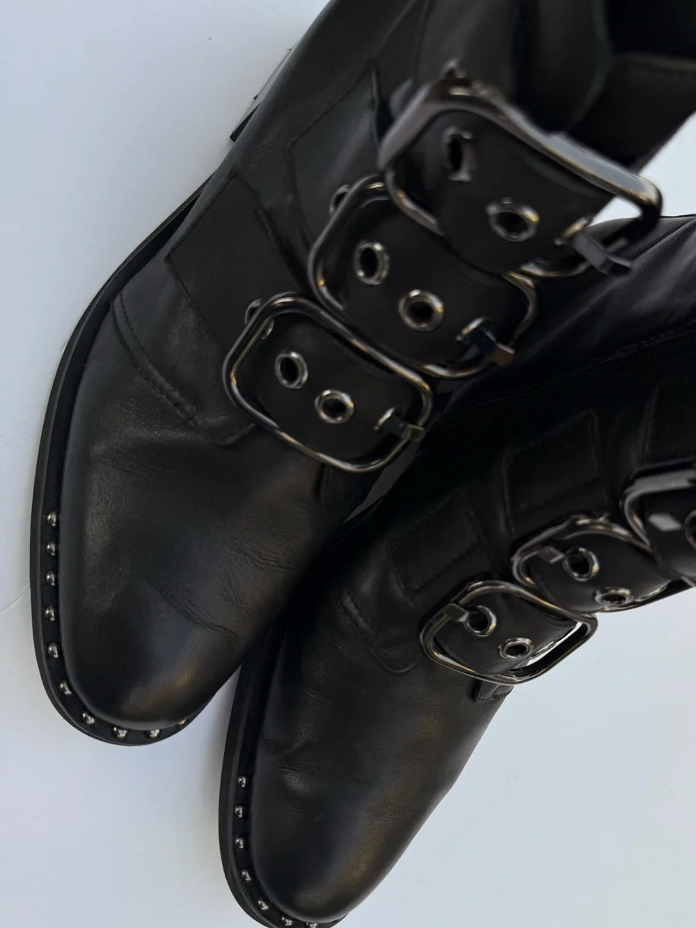 Jeffrey Campbell edgy black